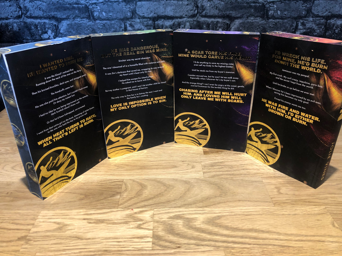 Dark Island Scots Special Edition Paperbacks - Foiled/Sprayed Edges