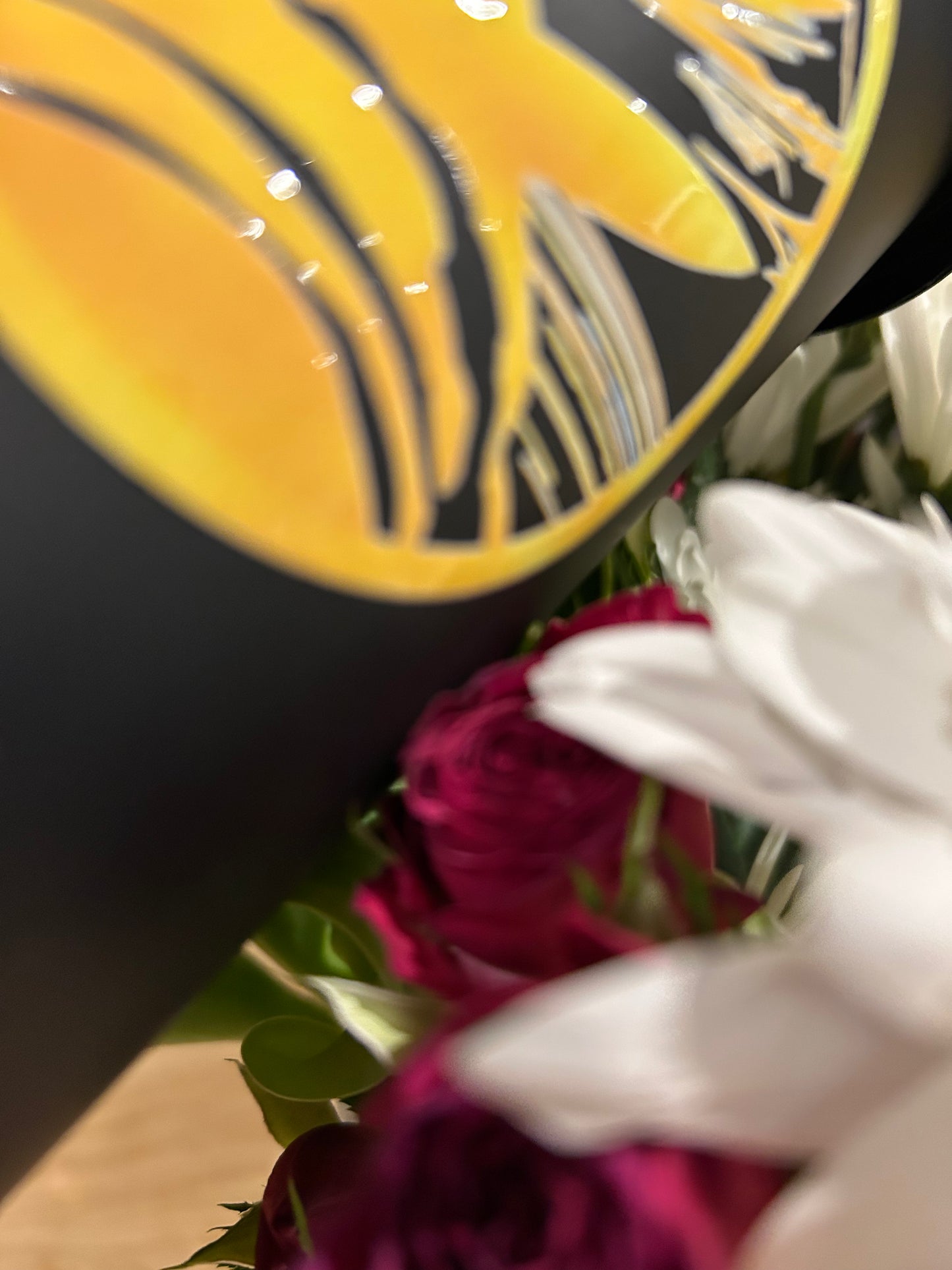 Spring Jolie Vines Swag box