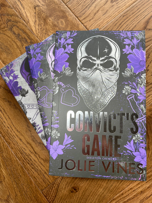 PRE ORDER - Skeleton Crew Paperbacks - foiled cover/sprayed edge